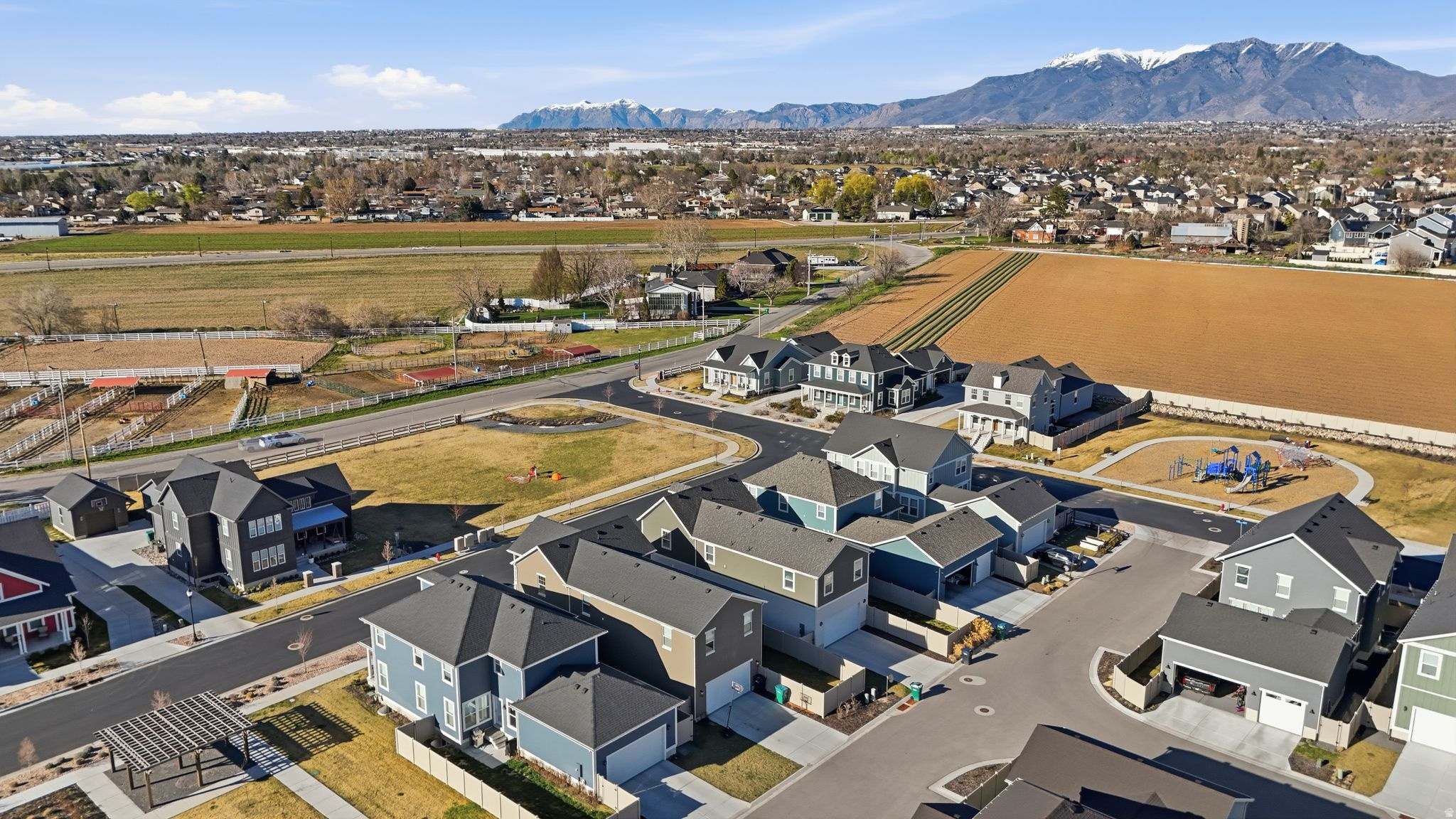 HILL FARMS - Residential