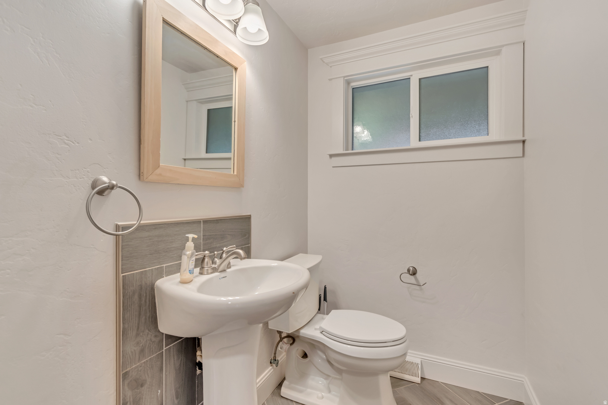 BONNEVILLE HEIGHTS - Residential