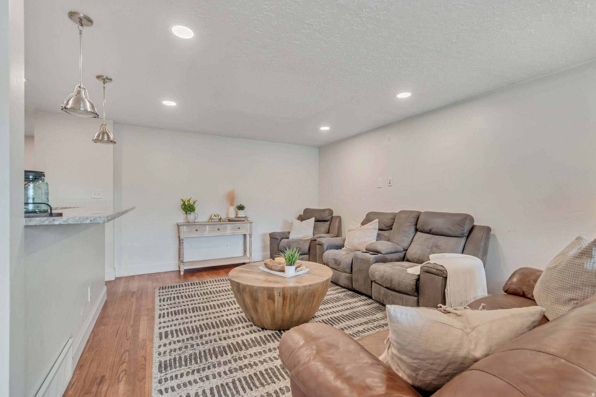 BONNEVILLE HEIGHTS - Residential