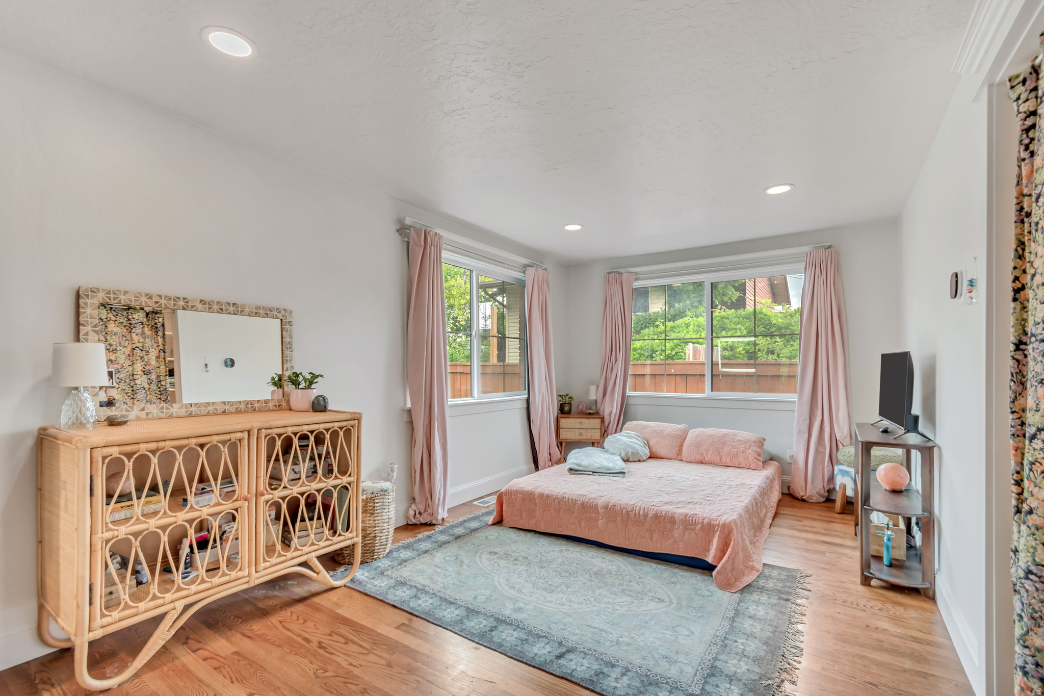 BONNEVILLE HEIGHTS - Residential