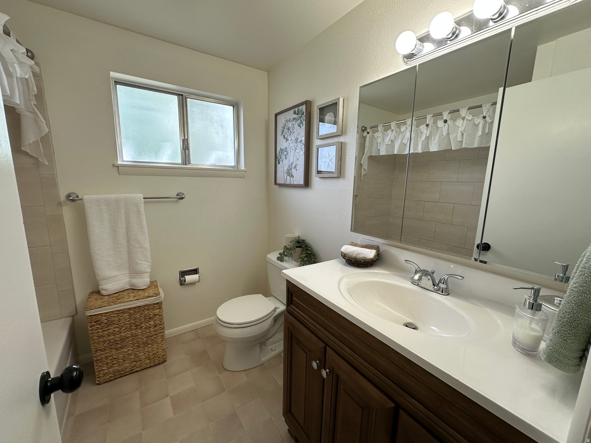 SPRING CREEK ESTATES - Residential