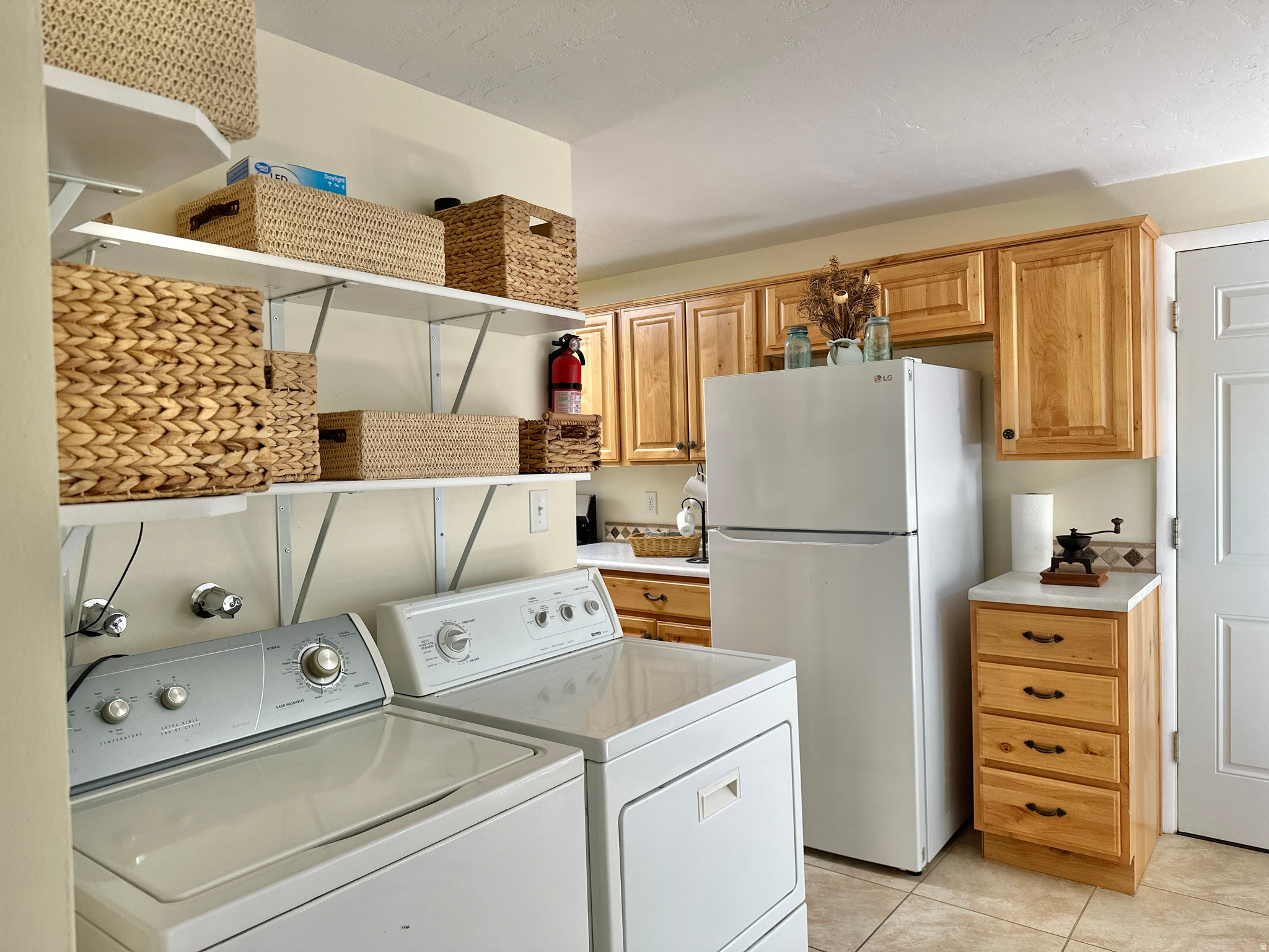SPRING CREEK ESTATES - Residential