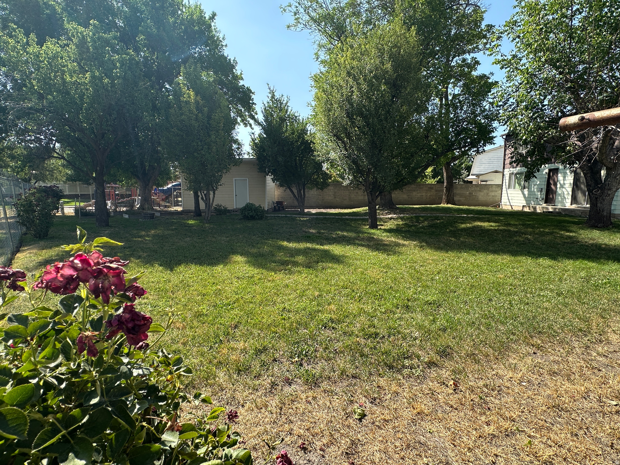 SPRING CREEK ESTATES - Residential