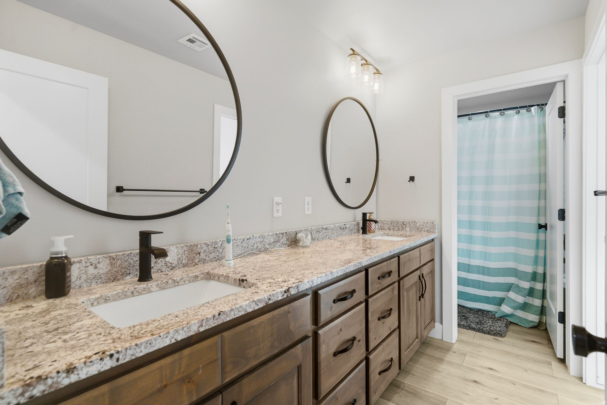 RED CLIFFS PARK ESTATES - Residential