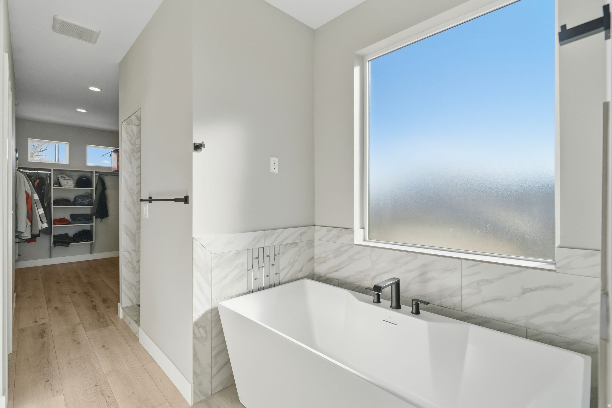 RED CLIFFS PARK ESTATES - Residential