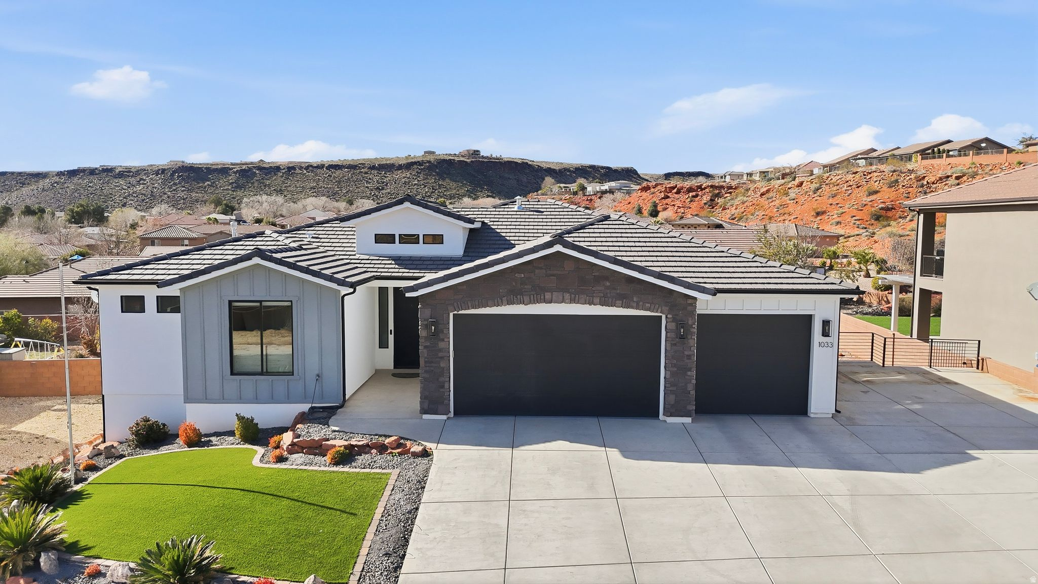 RED CLIFFS PARK ESTATES - Residential