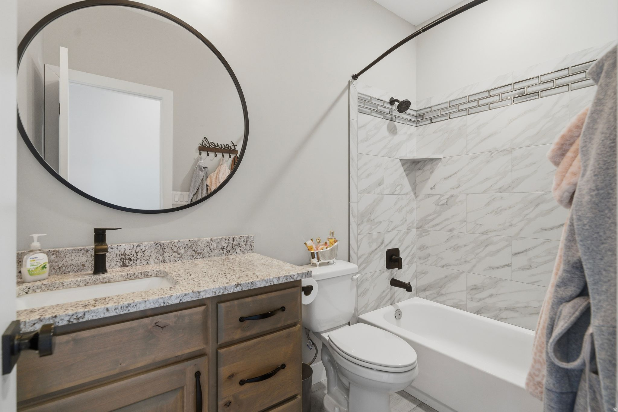 RED CLIFFS PARK ESTATES - Residential