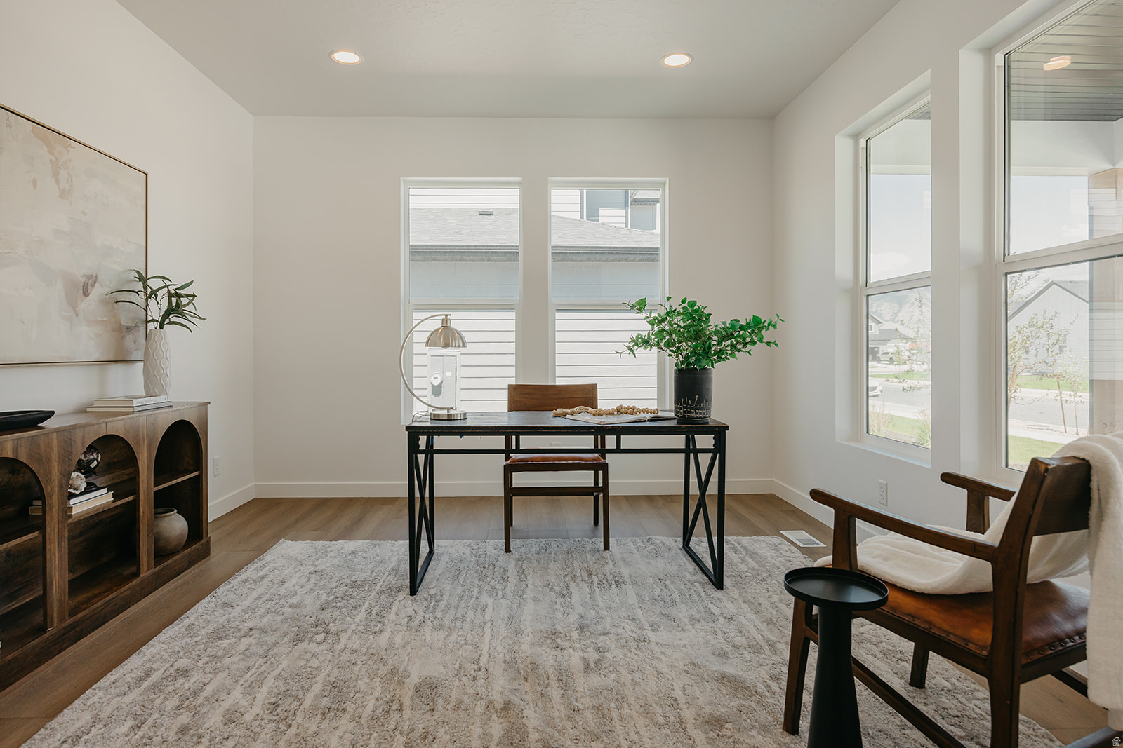 WILLOW ESTATES - Residential