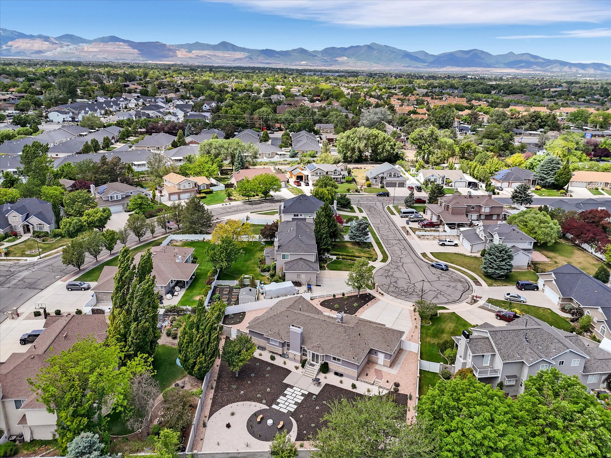 HEATHERWOOD ESTATES - Residential