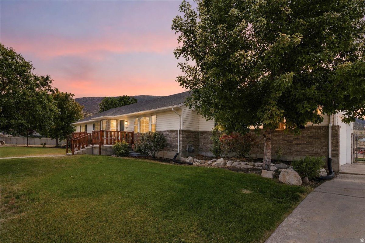 EAST POINTE ESTATES - Residential