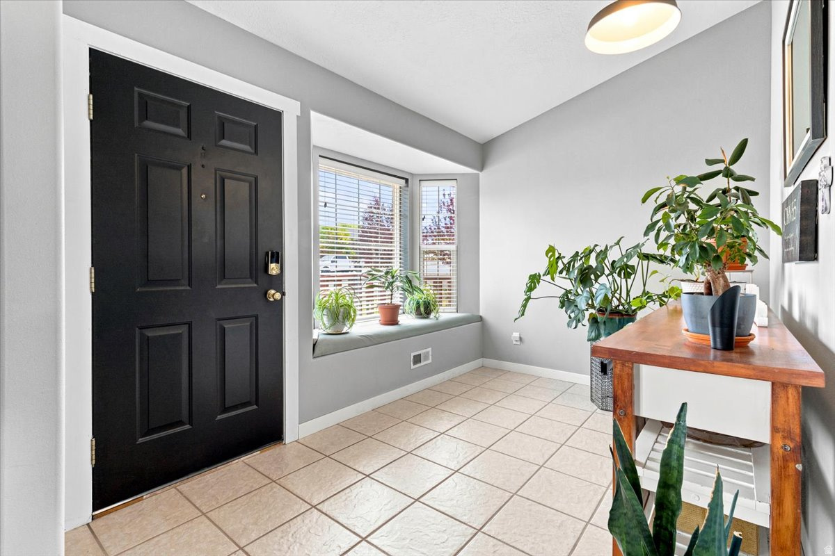 EAST POINTE ESTATES - Residential