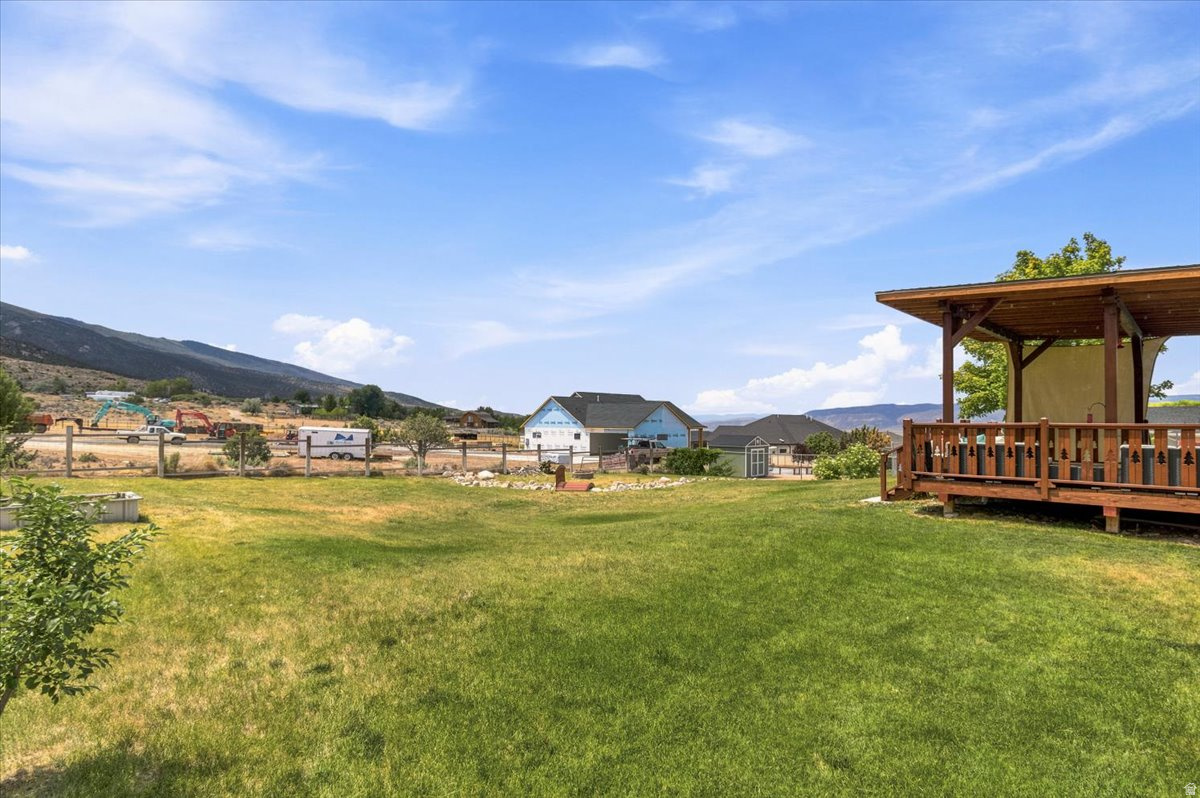 EAST POINTE ESTATES - Residential