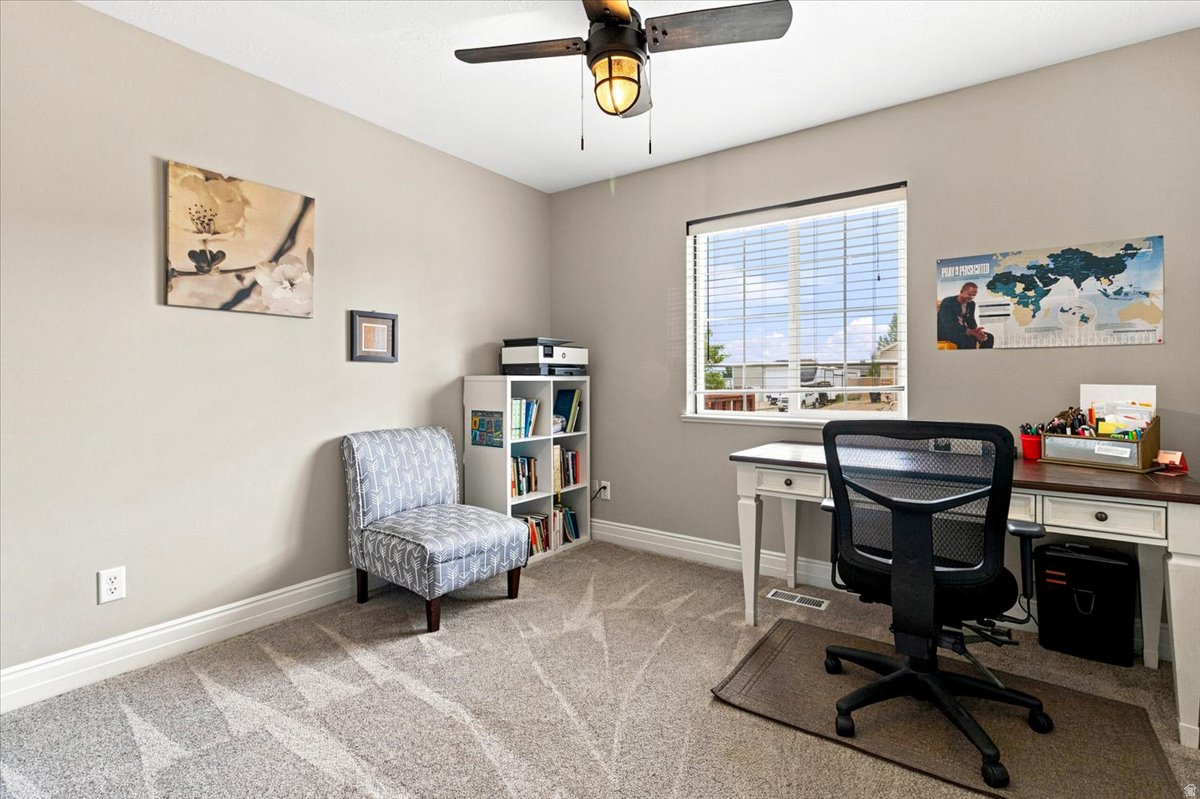 EAST POINTE ESTATES - Residential