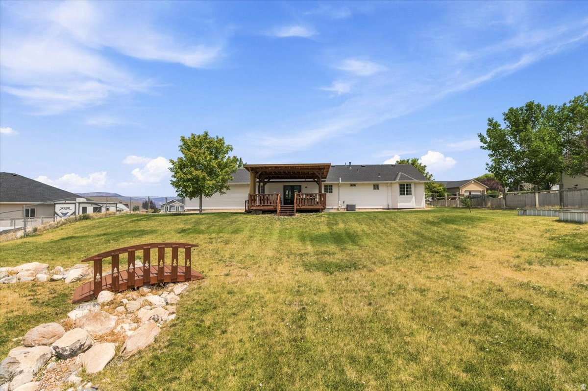 EAST POINTE ESTATES - Residential