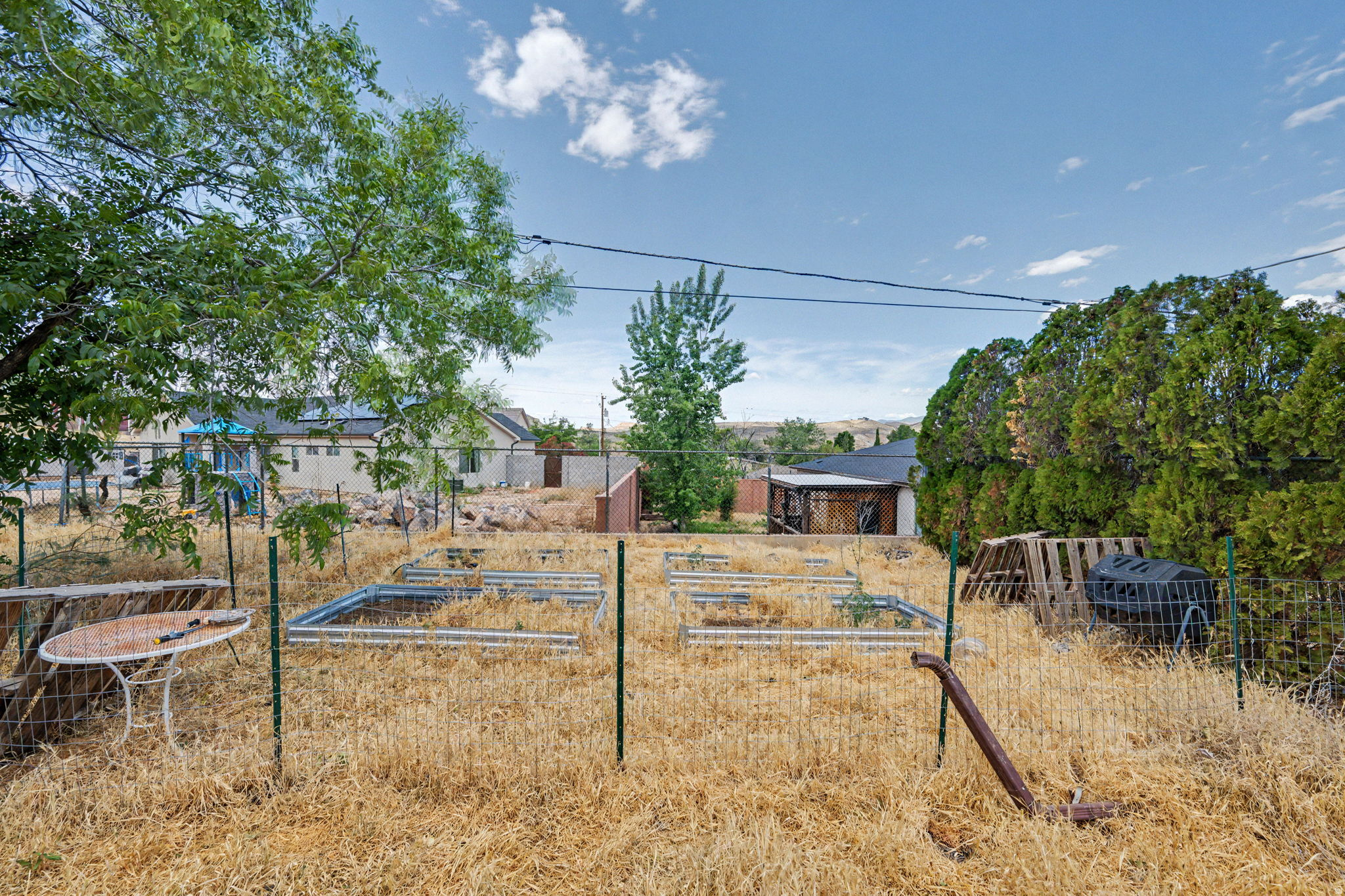 CRESTVIEW VILLAGE - Residential