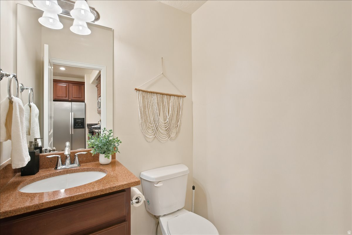 TOWNS AT IVORY HIGHLANDS - Residential