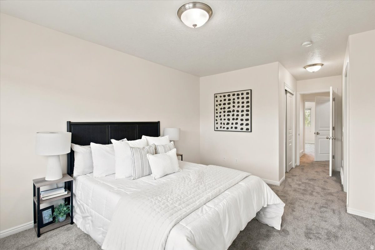 TOWNS AT IVORY HIGHLANDS - Residential