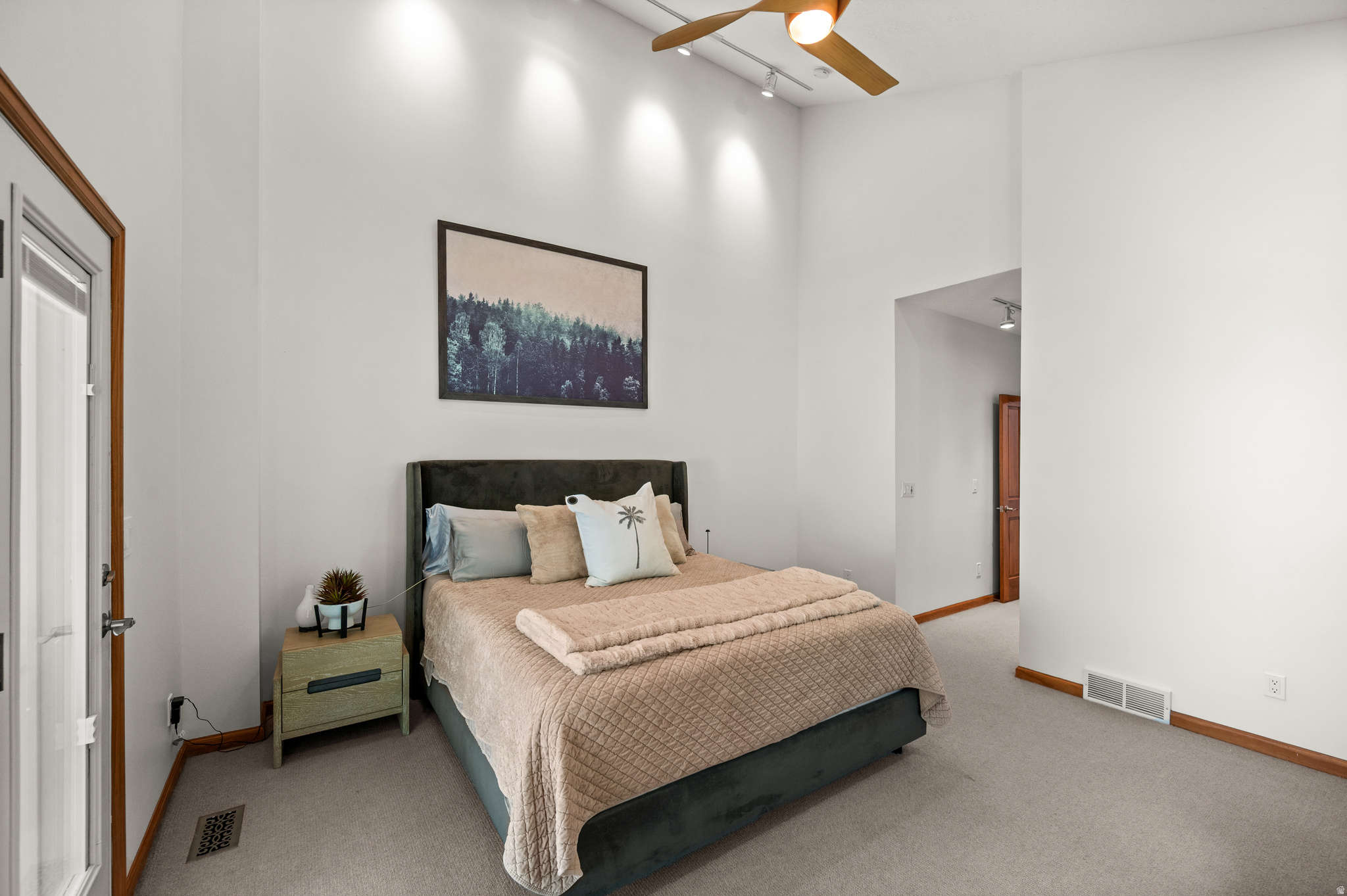 SUMMIT PARK - Residential