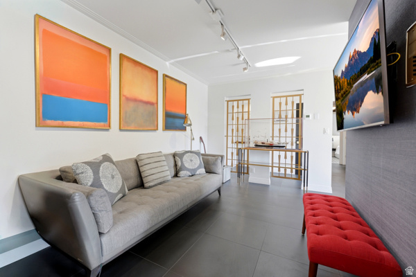 BONNEVILLE TOWER - Residential