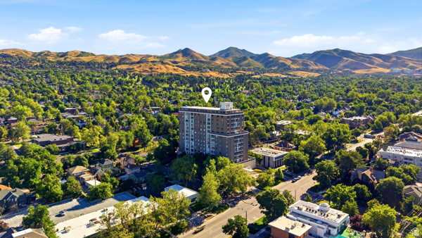 BONNEVILLE TOWER - Residential
