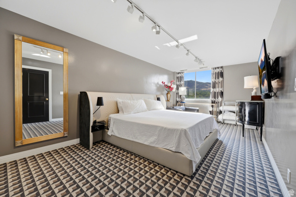 BONNEVILLE TOWER - Residential
