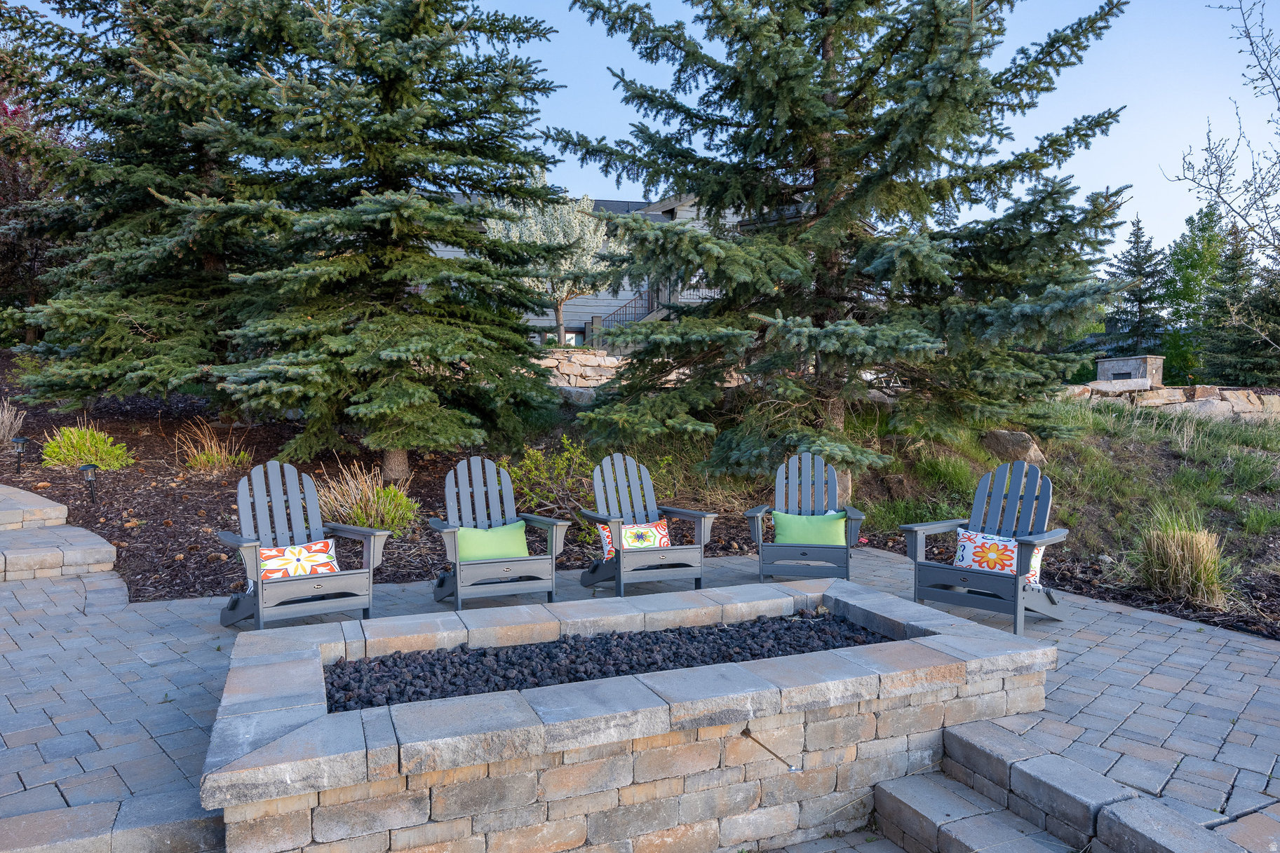 MOUNTAIN RANCH ESTATES - Residential
