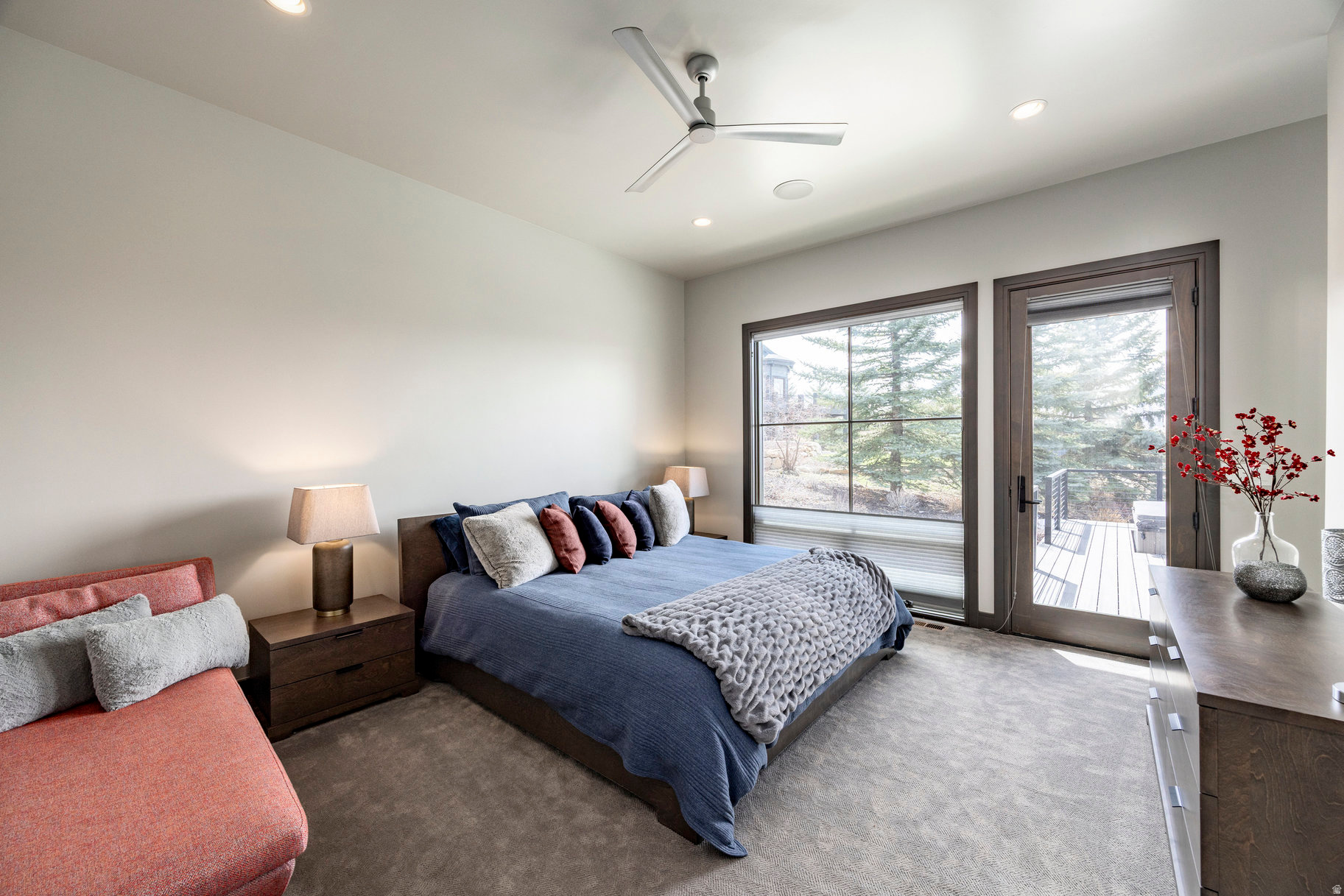 MOUNTAIN RANCH ESTATES - Residential