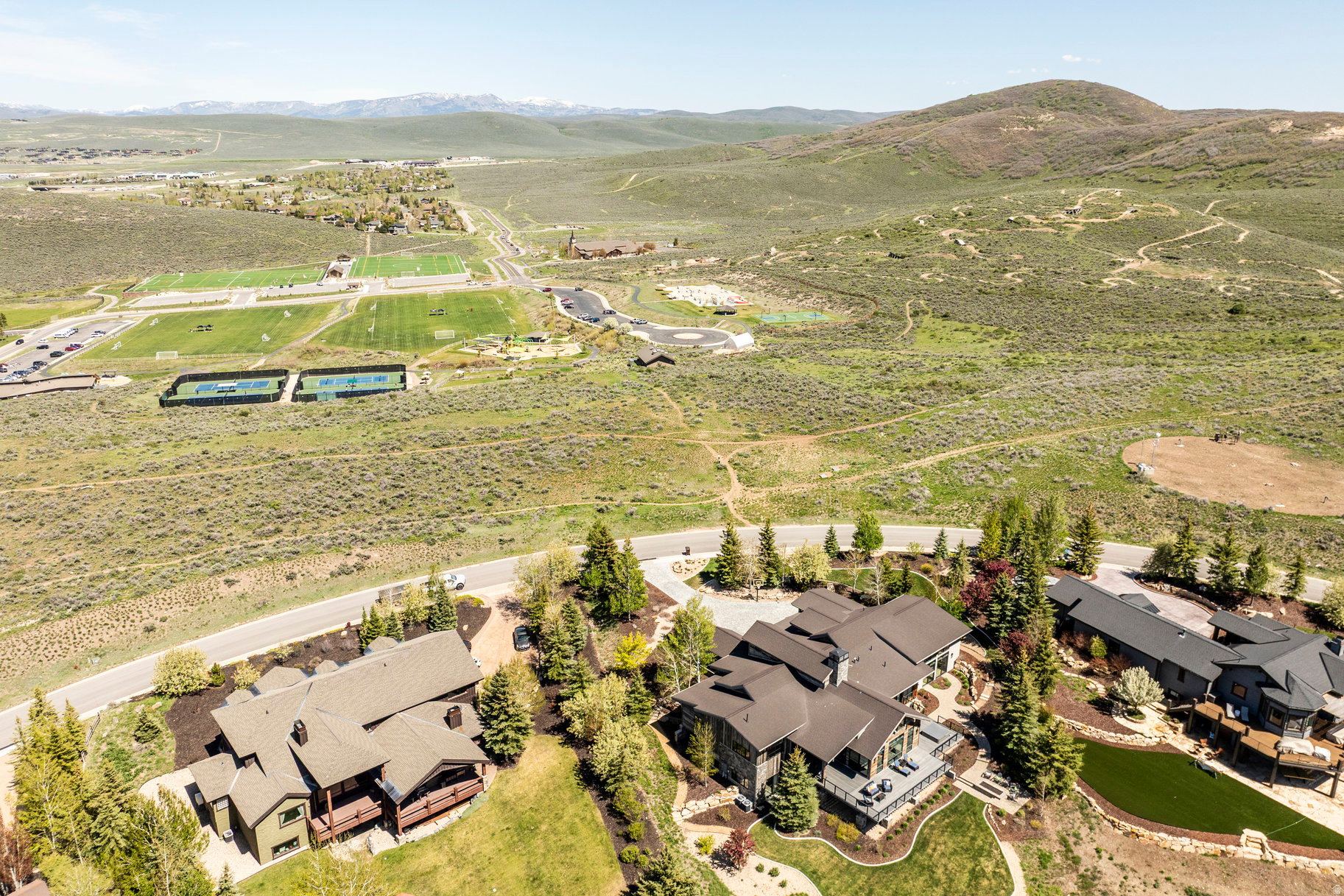 MOUNTAIN RANCH ESTATES - Residential