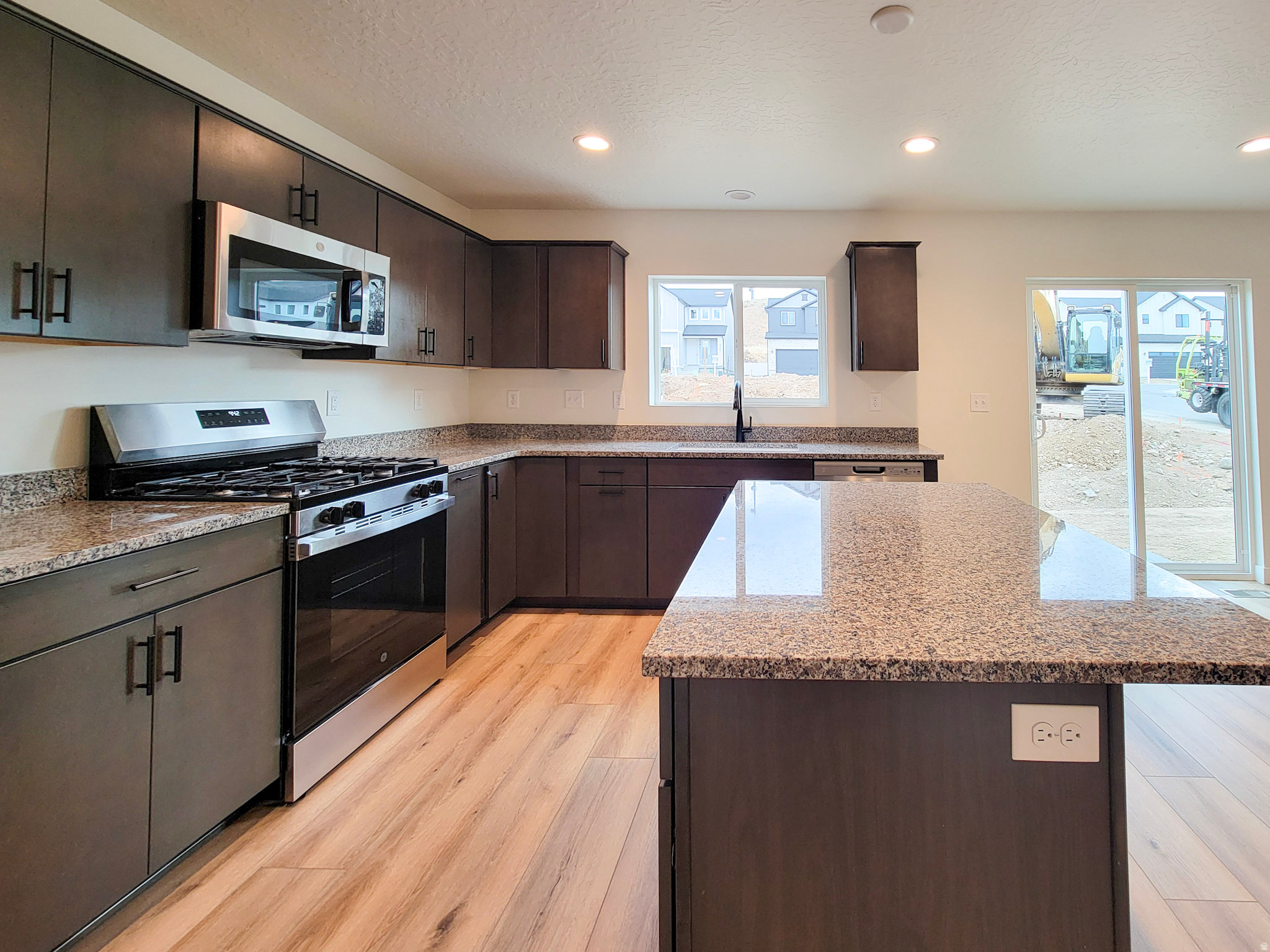 BOULDER AT SKY RANCH - Residential