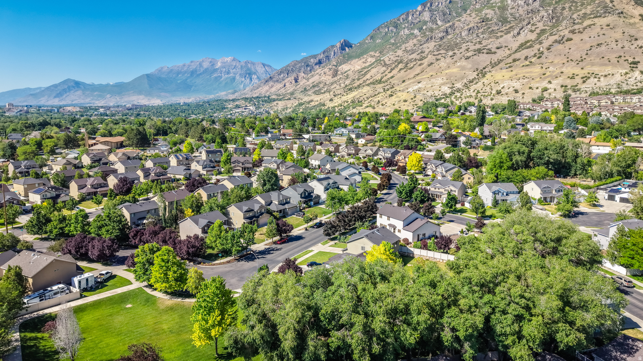 CINNAMON RIDGE - Residential