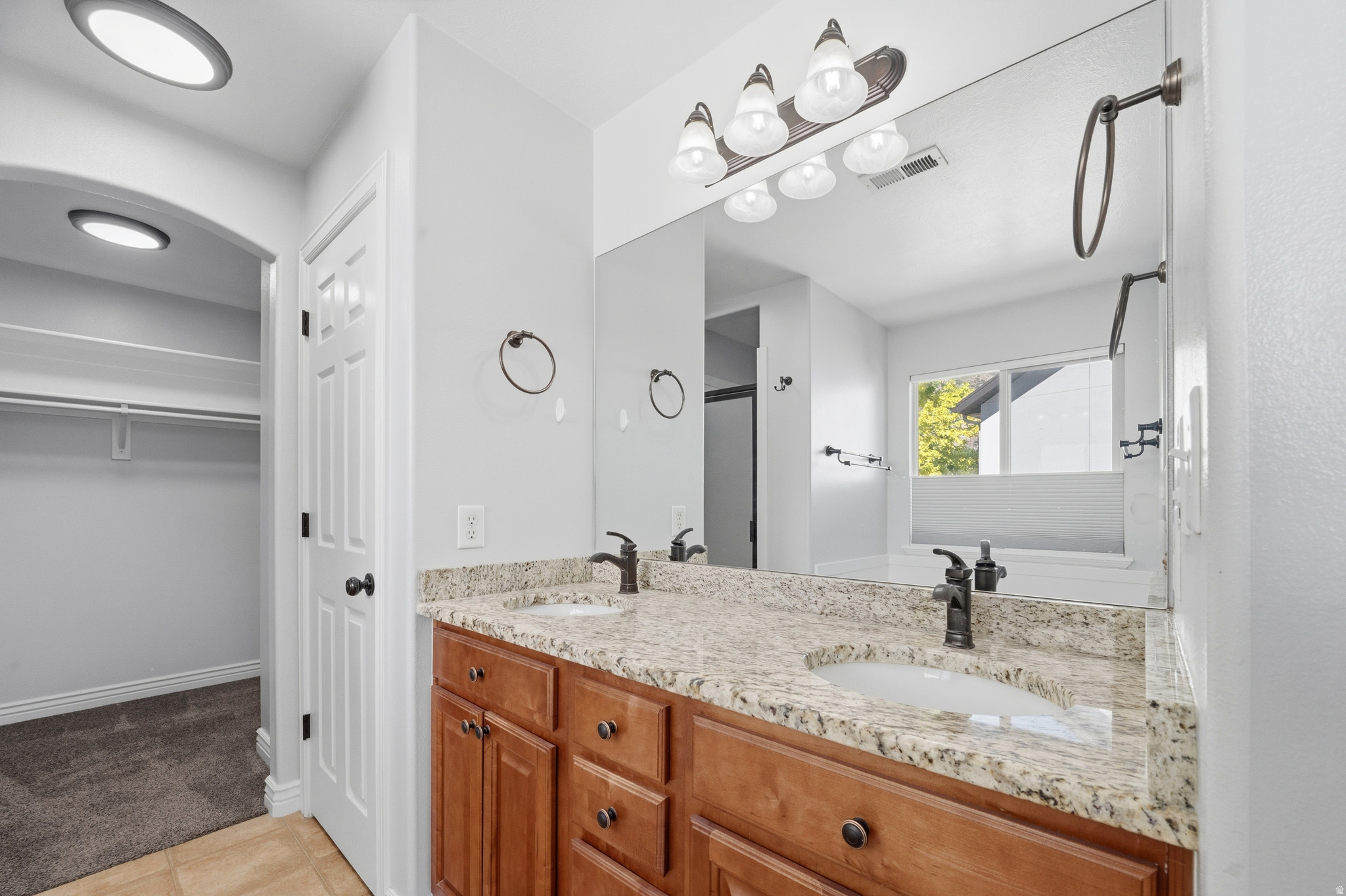 CINNAMON RIDGE - Residential