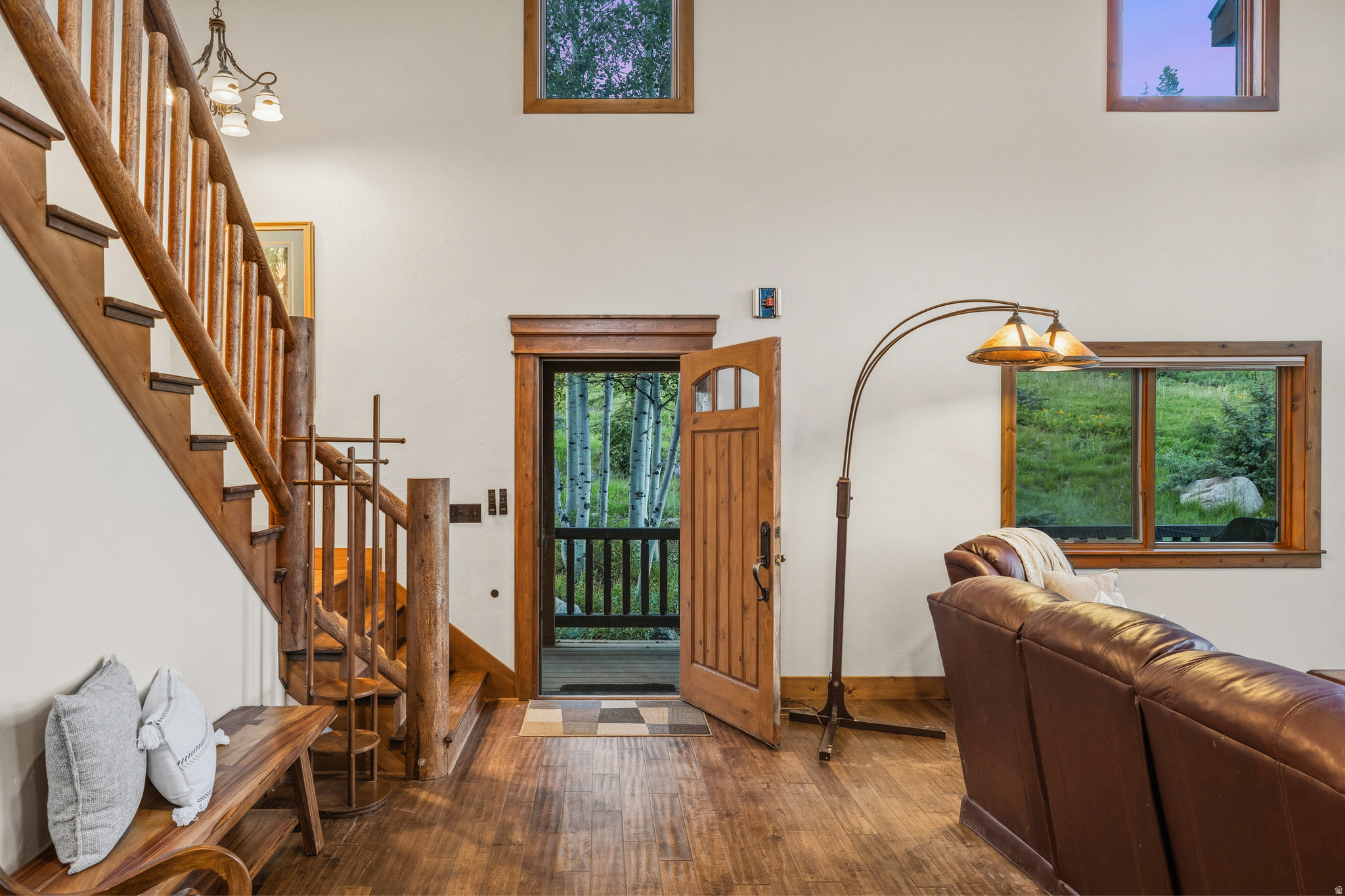 PINE MEADOWS - Residential