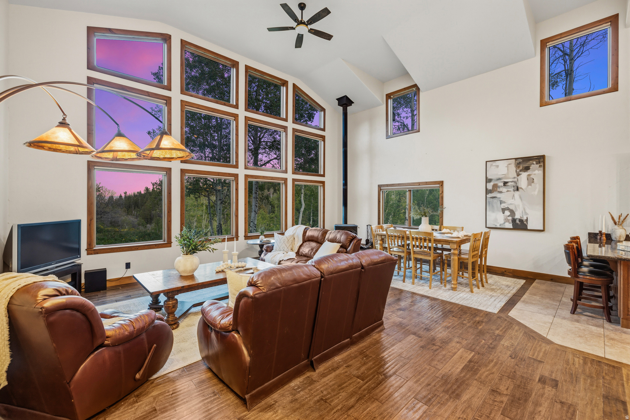 PINE MEADOWS - Residential