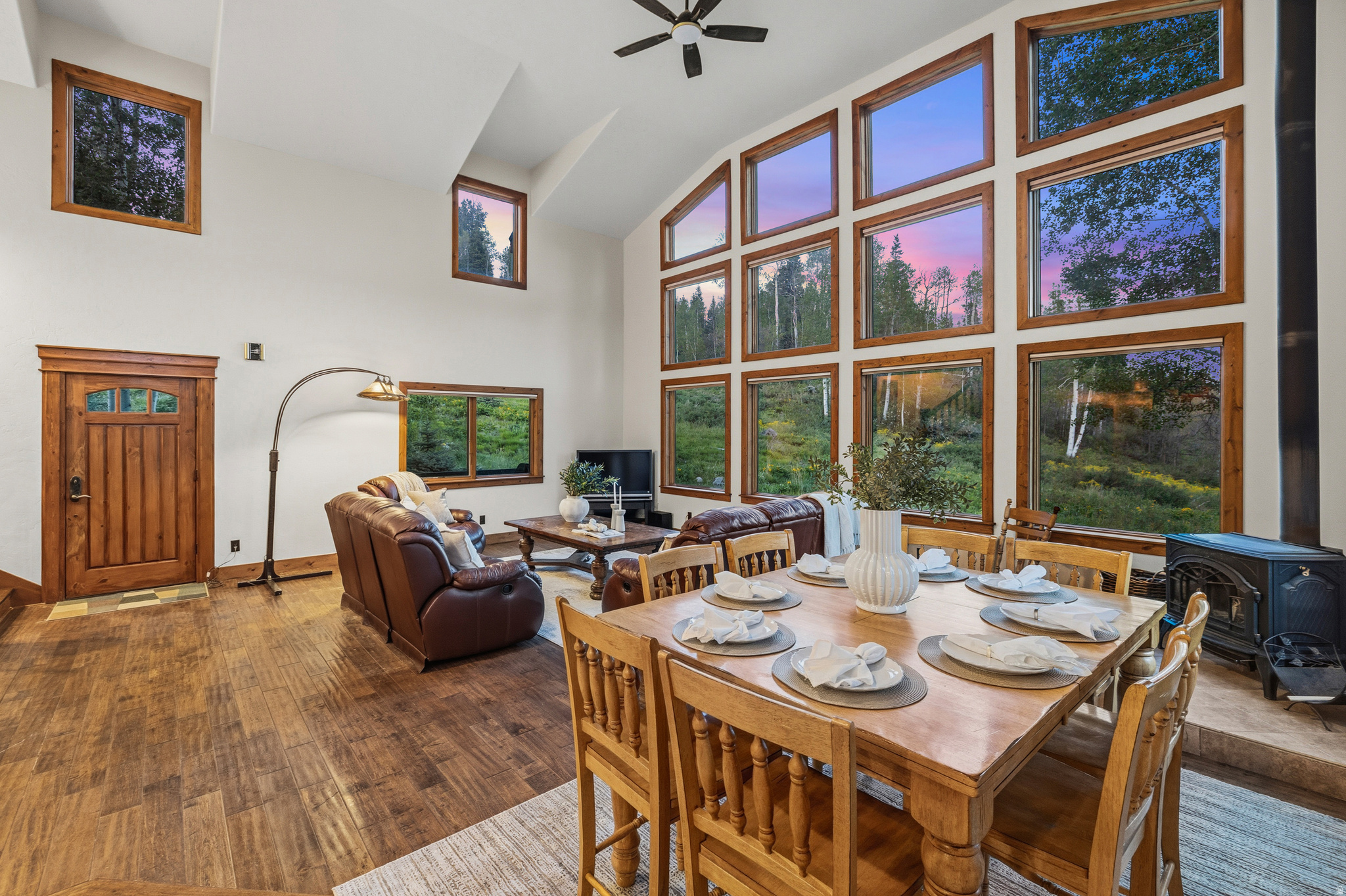 PINE MEADOWS - Residential