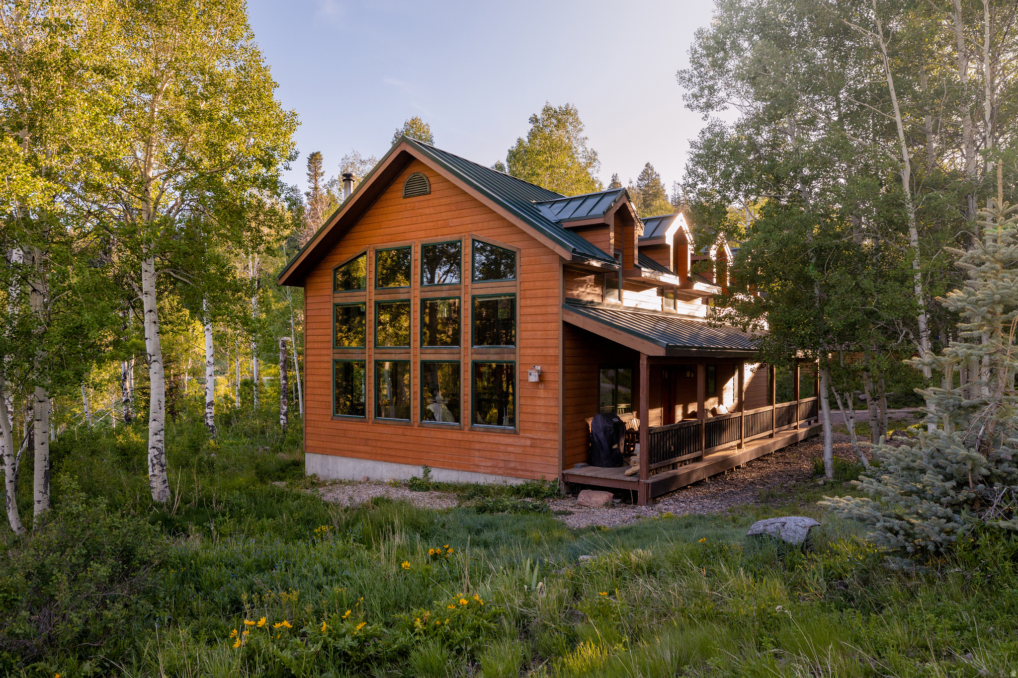 PINE MEADOWS - Residential