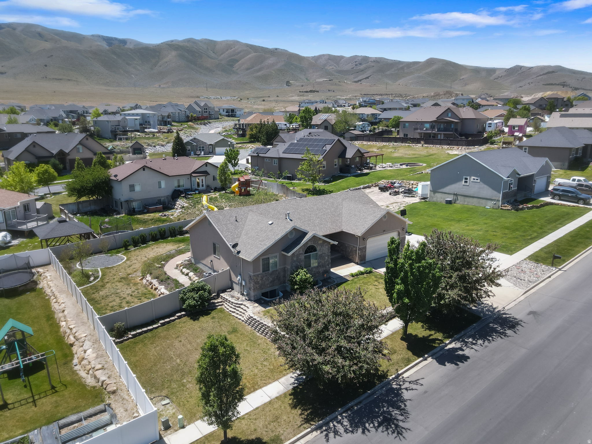 JACOBS - Residential