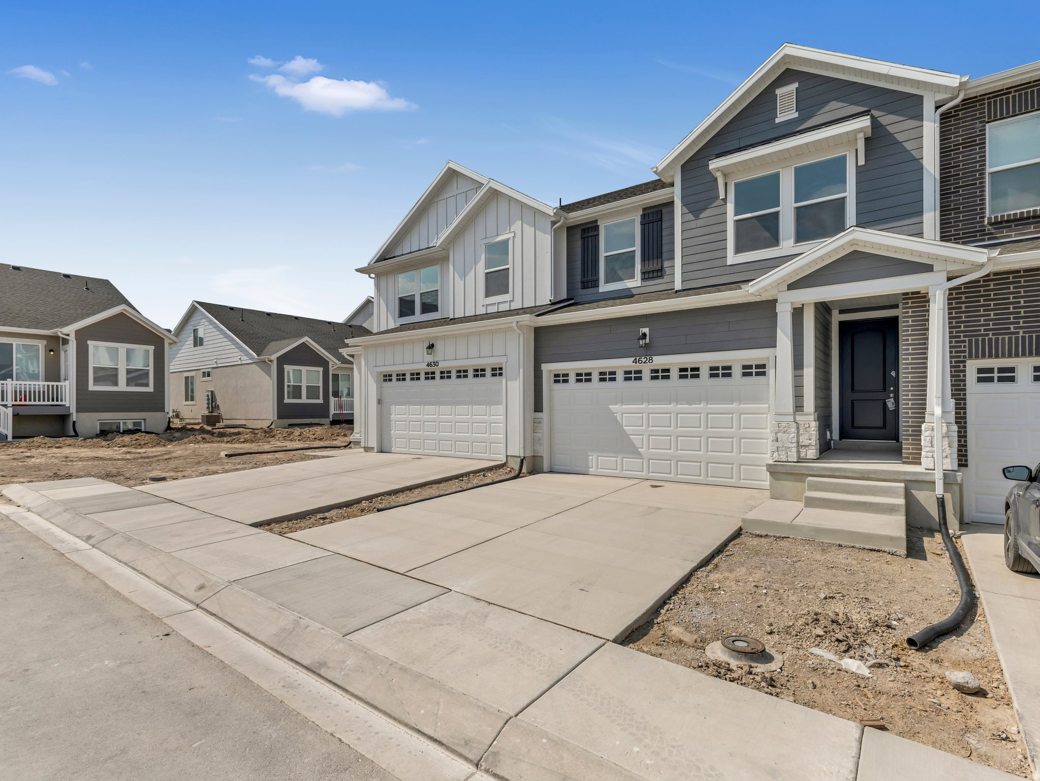 MOUNTAIN RIDGE - Residential