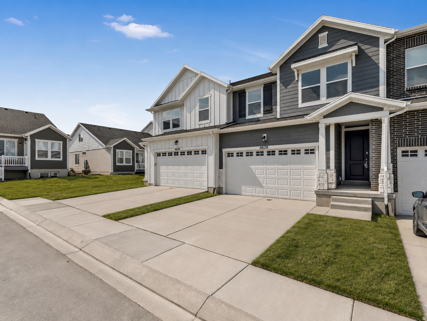 MOUNTAIN RIDGE - Residential