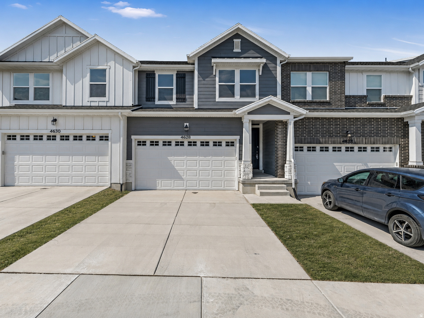 MOUNTAIN RIDGE - Residential