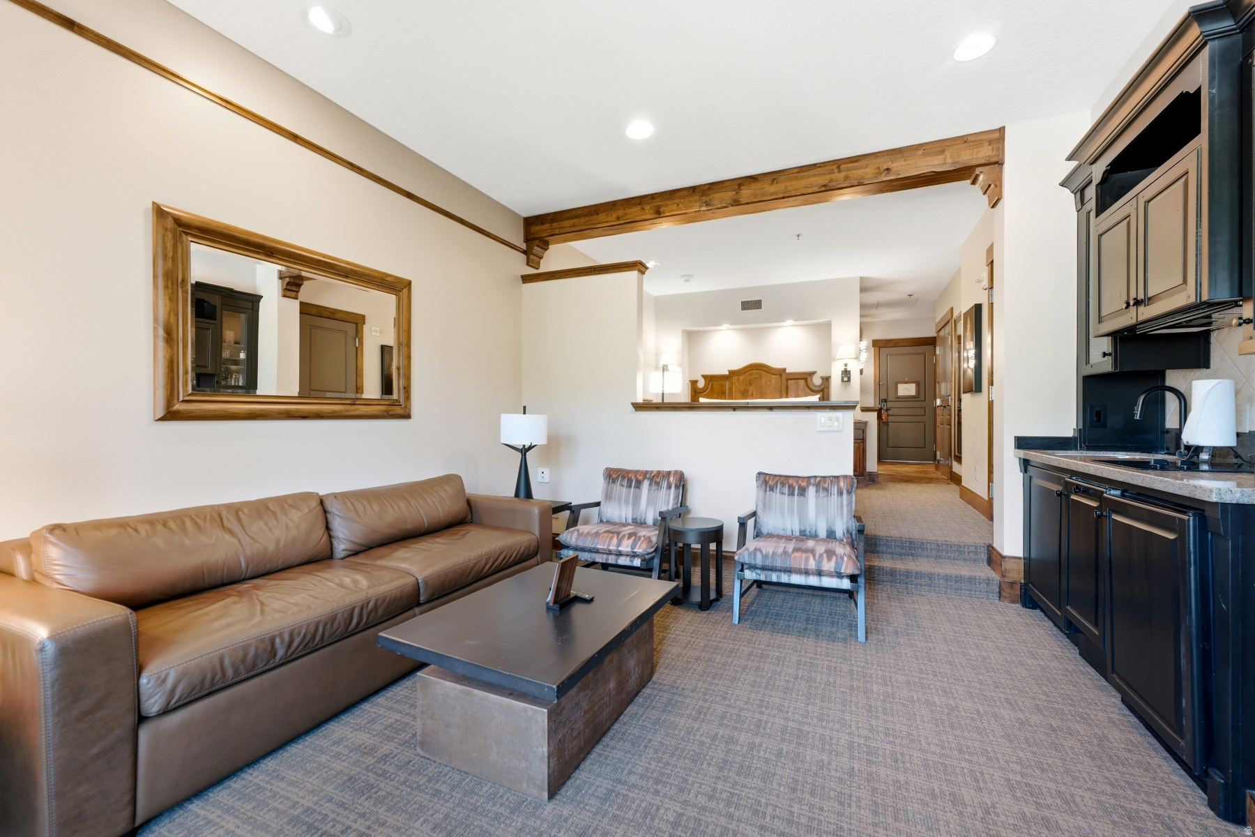 HOTEL PARK CITY - Residential
