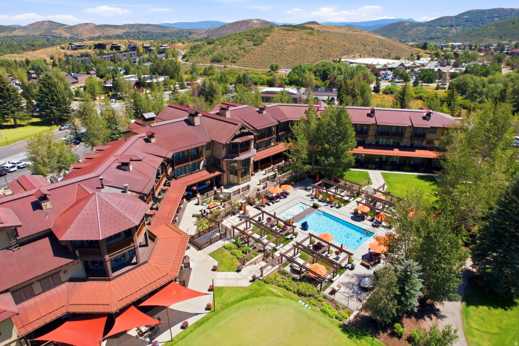 HOTEL PARK CITY - Residential