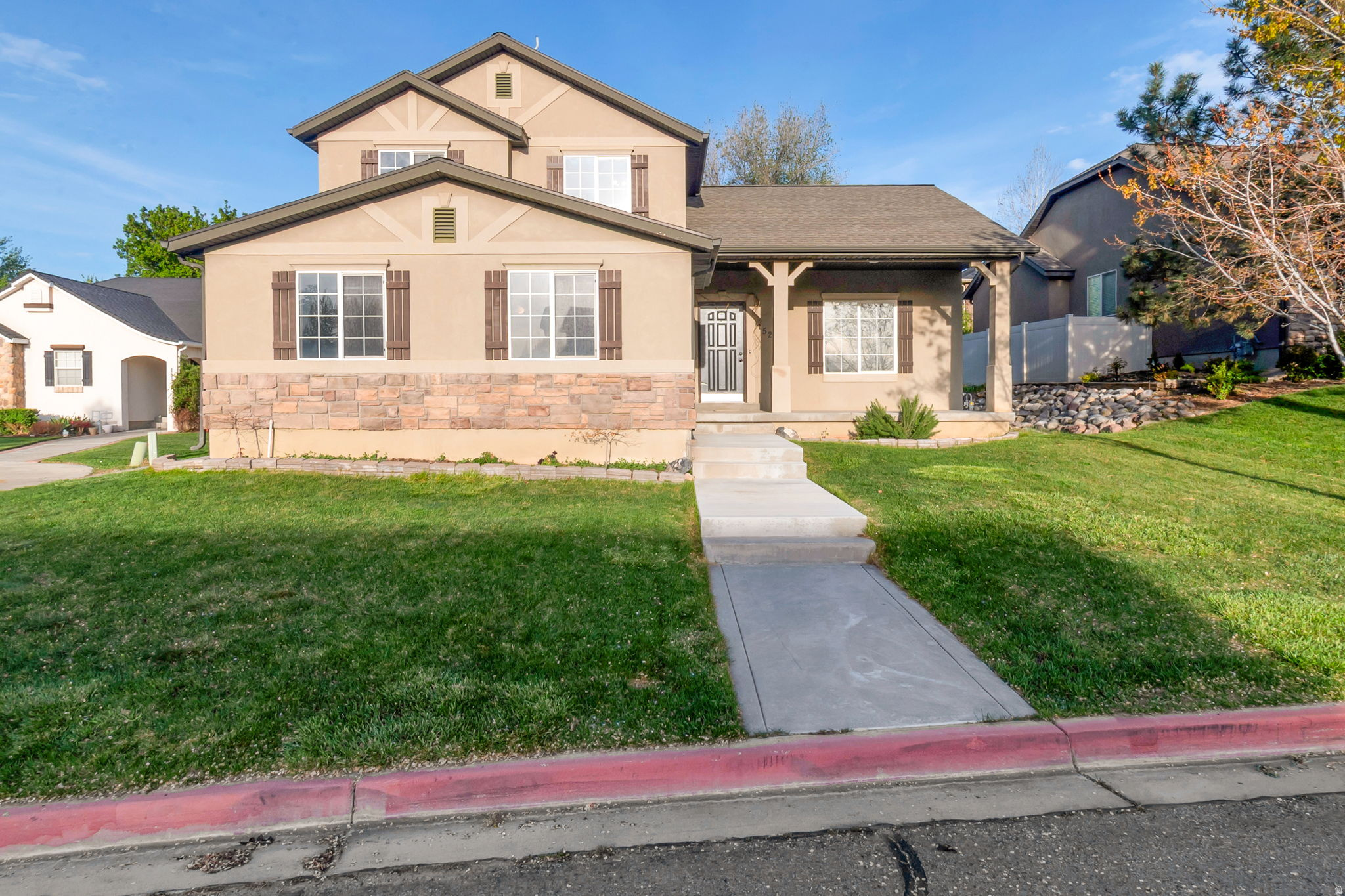 BROOKSIDE - Residential