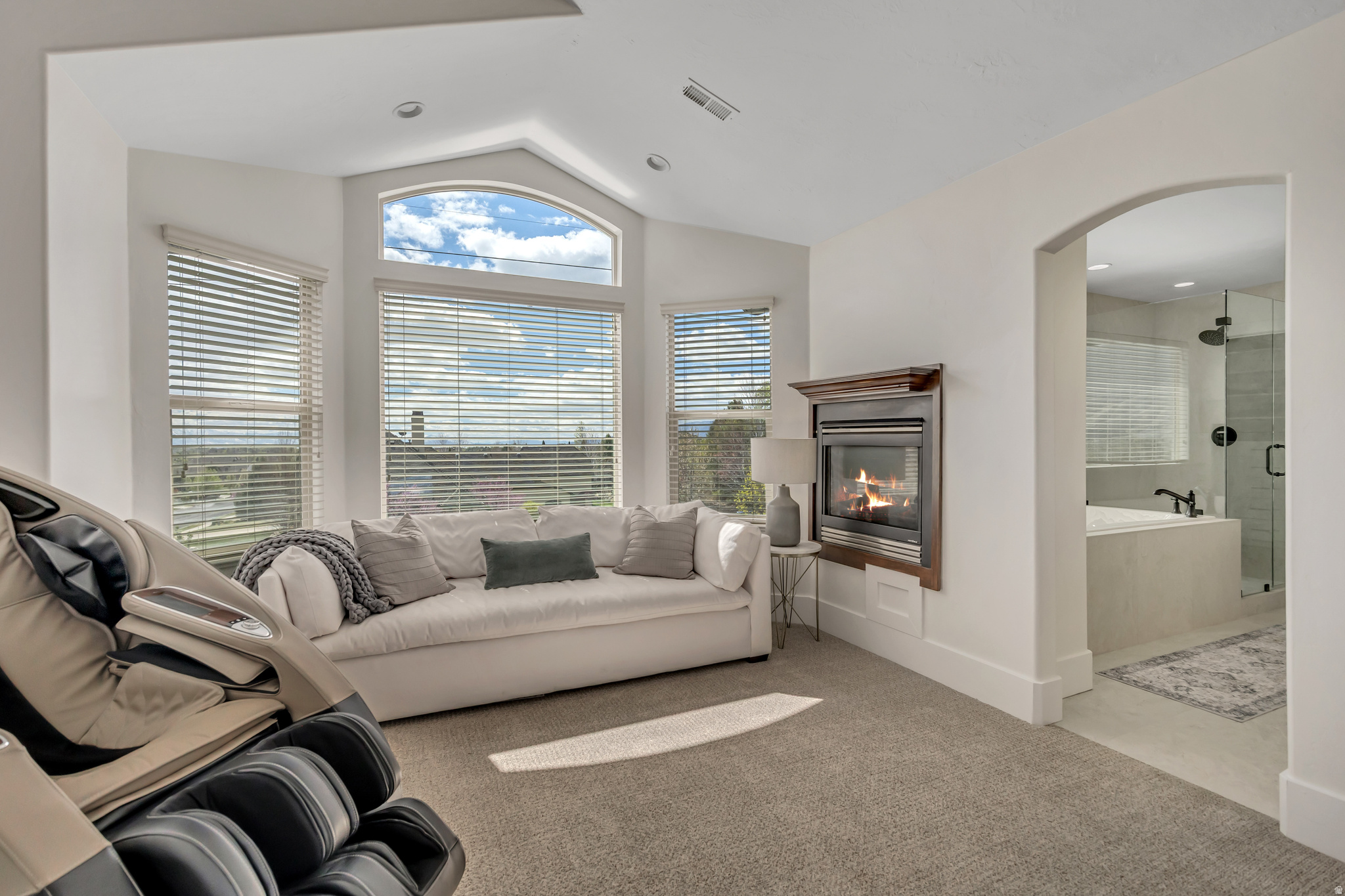 BEACON HILL - Residential