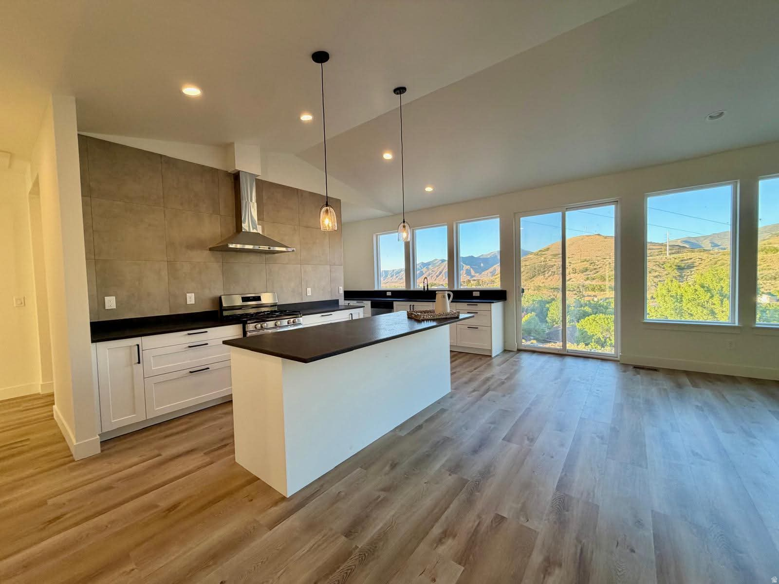 CANYON RIM ESTATES - Residential