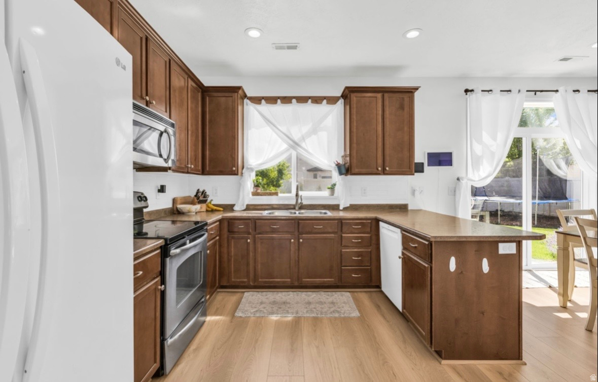 FOXBORO NORTH - Residential
