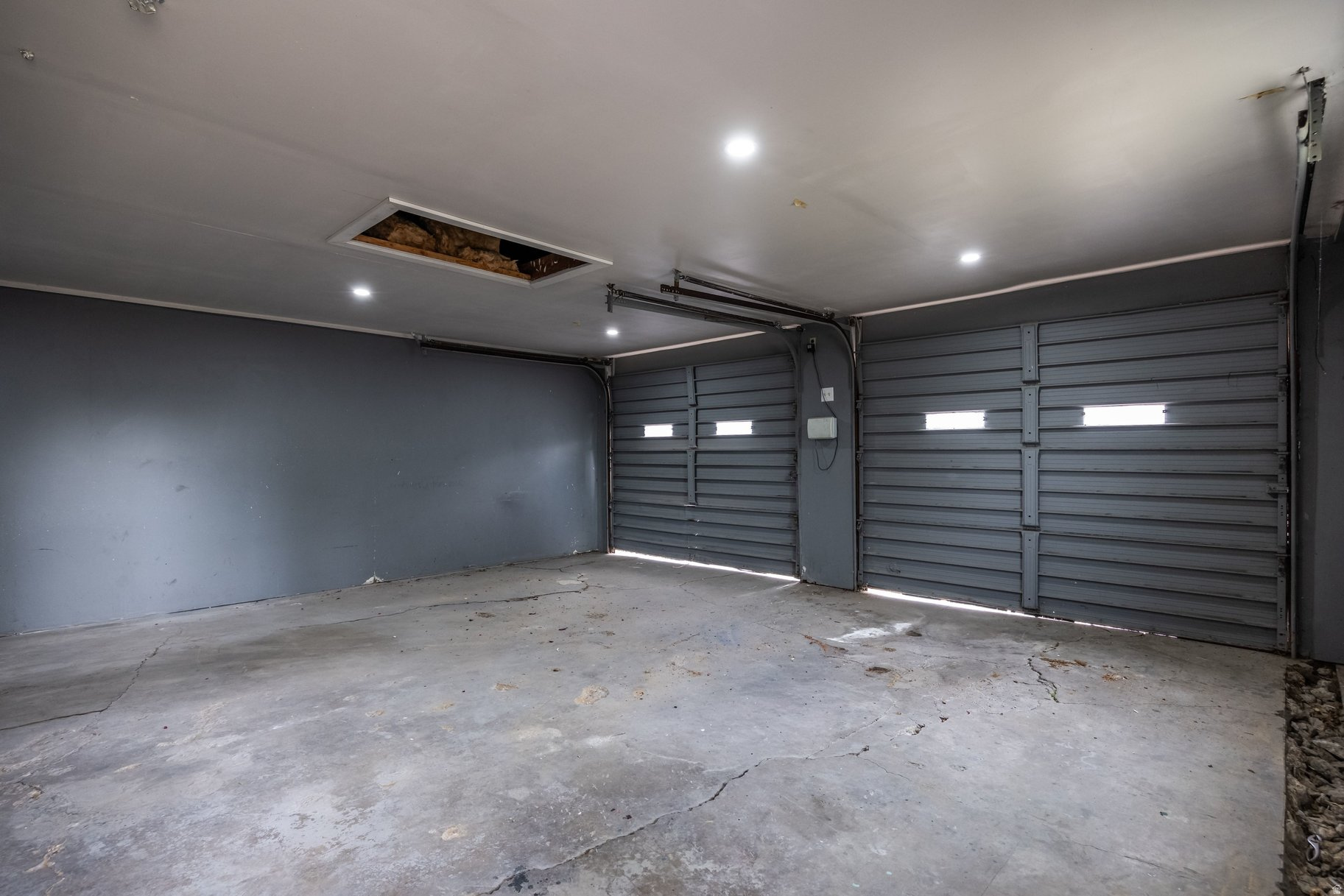 HILLSDALE - Residential