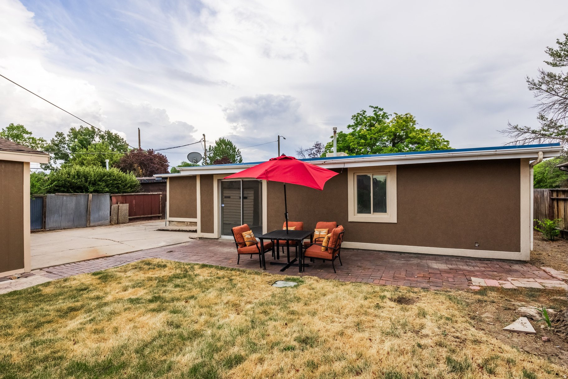 HILLSDALE - Residential