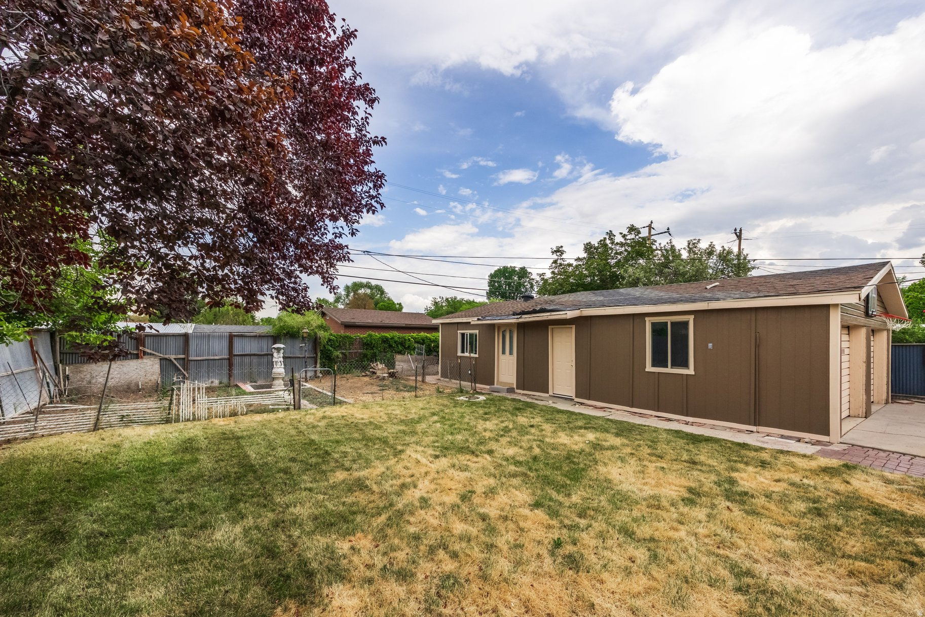 HILLSDALE - Residential
