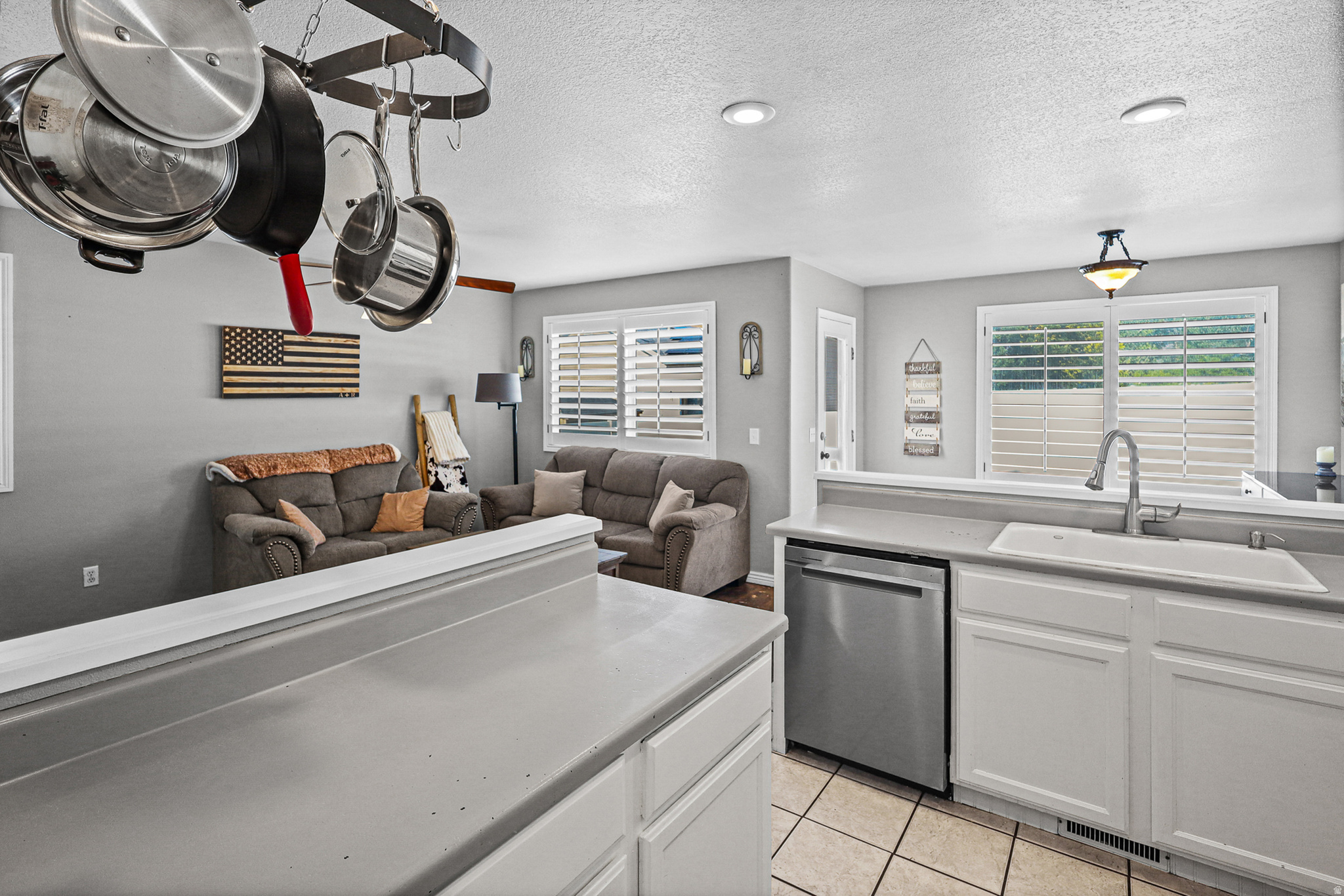 OVERLAKE ESTATES - Residential