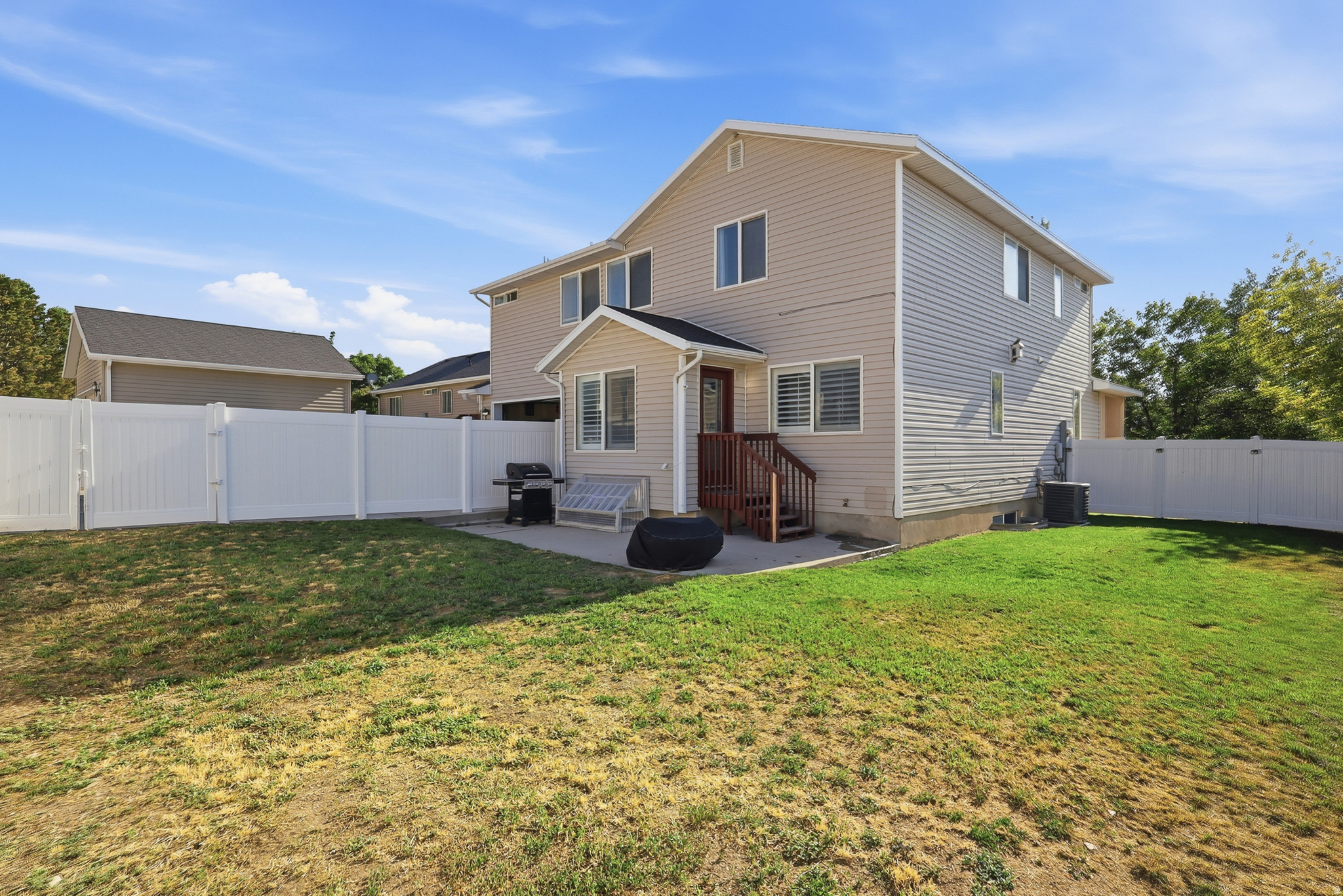 OVERLAKE ESTATES - Residential